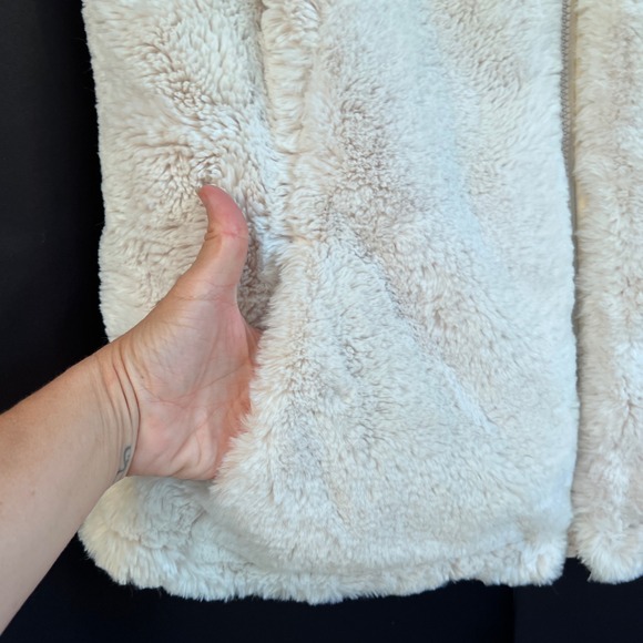 Nicole‎ Miller Elegant Faux Fur Cream Reversible Vest Sleeveless Pockets Large - Picture 5 of 10